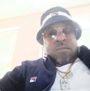 Meet your Posher, Charles